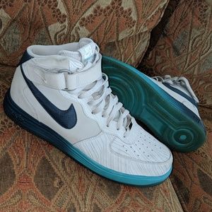 Nike Lunar Force 1 Mid